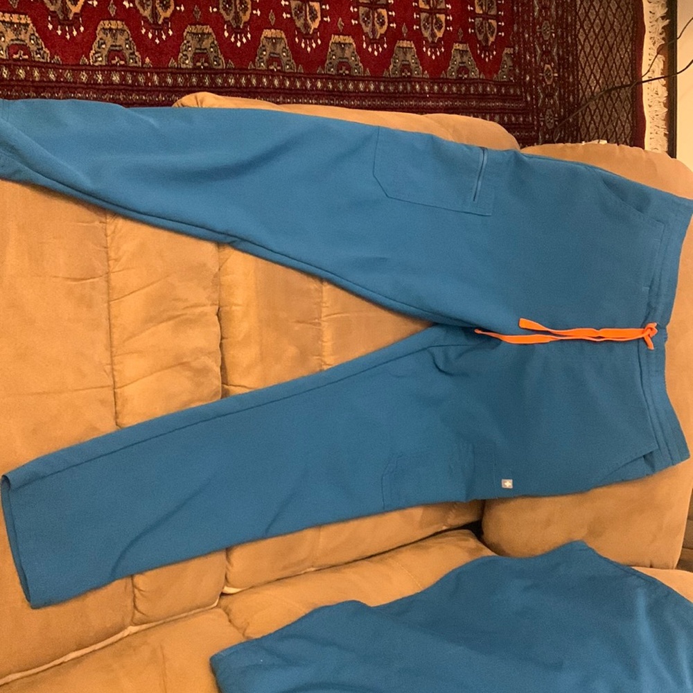 FIGS Scrubs- alpine blue super cute! Size small top and bottom! Worn twice!